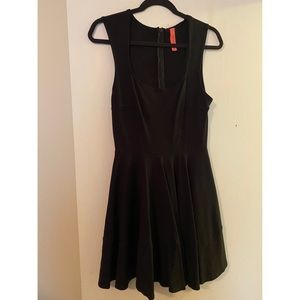 Sleeveless A-line Dress